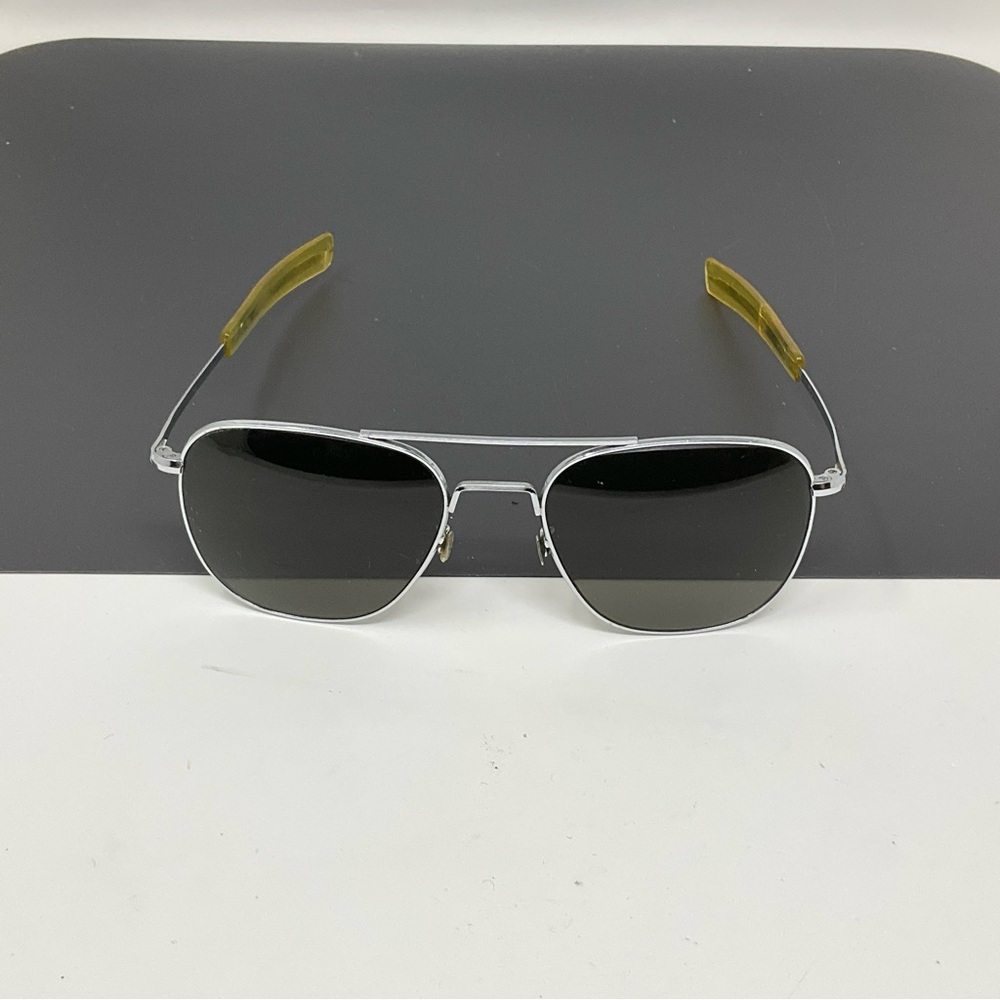 Vintage American Optical Silver pilot Sunglasses 57mm no nosepads broken lenses
